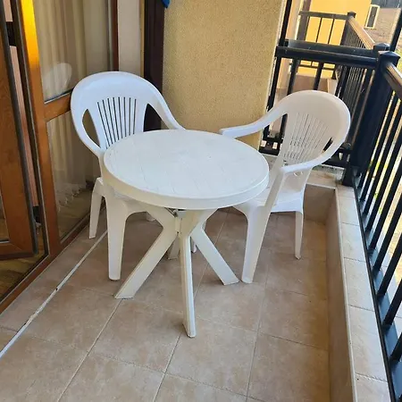 Oasis A4-14 Apartment *