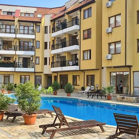 Apartment Oasis A4-14 *